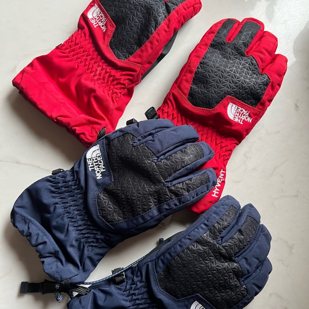 Northface Gloves-youth/junior large
